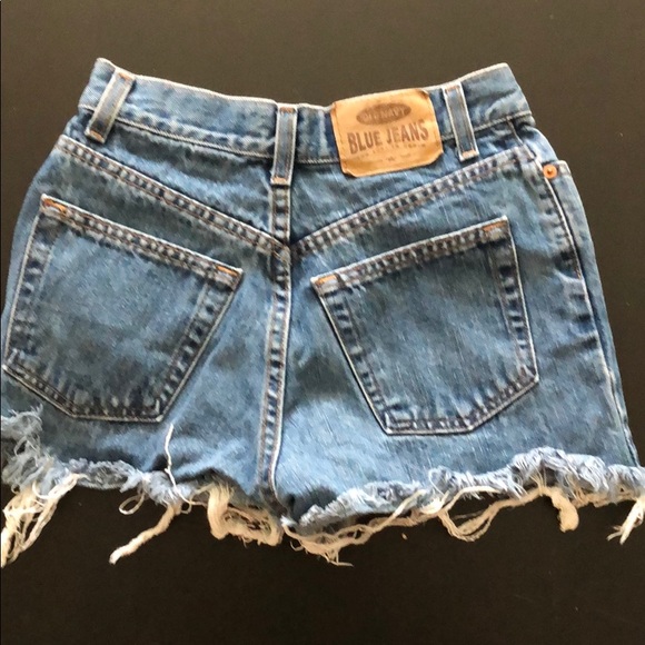 Old Navy High waisted jean shorts - Picture 3 of 3